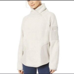 Nike Fleece Pullover, Size S